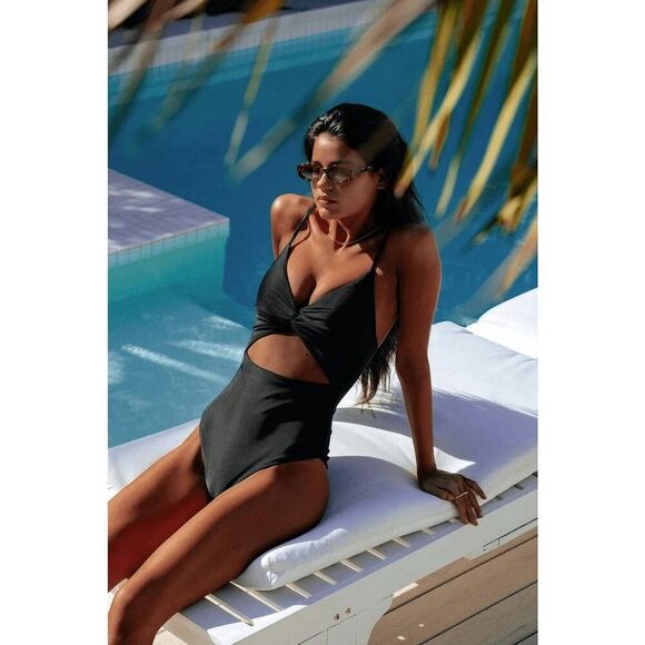 Beach Riot Women's Black Annalisa Cut Out One Piece Swimsuit  Large NWOT - Picture 1 of 5